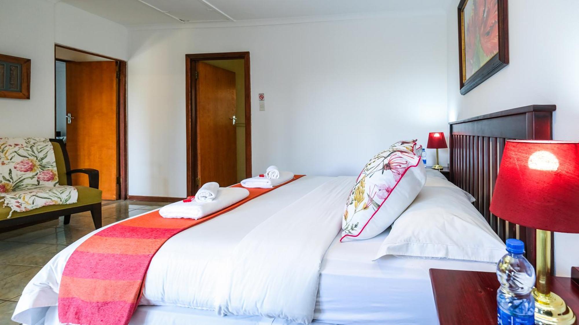 Hildesheim Guest Lodge Уилдернесс Экстерьер фото